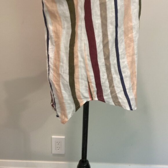 Lord Taylor White and Black Long Sleeve Button Down Shirt - Picture 6 of 10